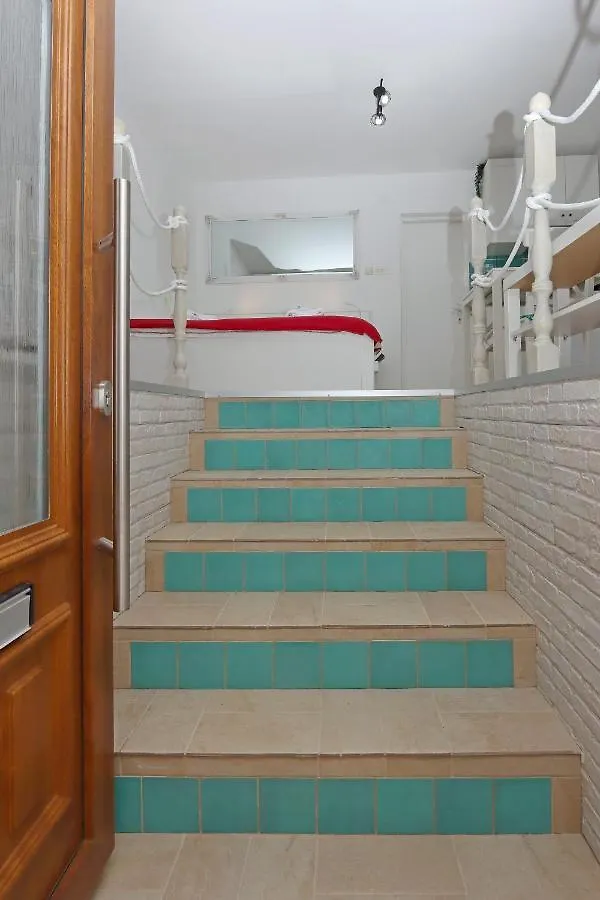 Sha La La: Historic Castle-Side Studio with Modern Amenities Bakar 0*,  Croatia